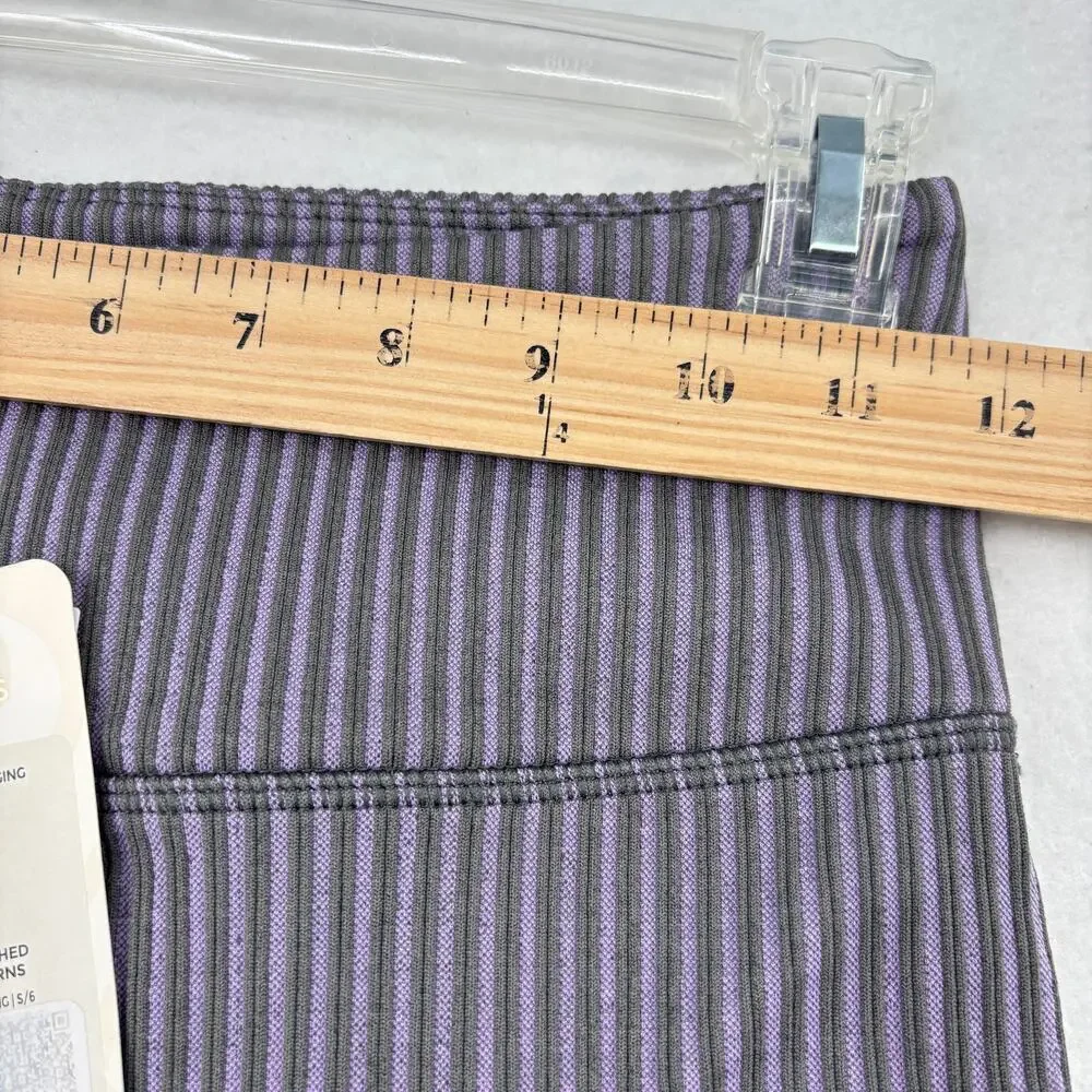 Fabletics Leggings Size S High Waist Ankle Seamless Ribbed Purple‎ Gray